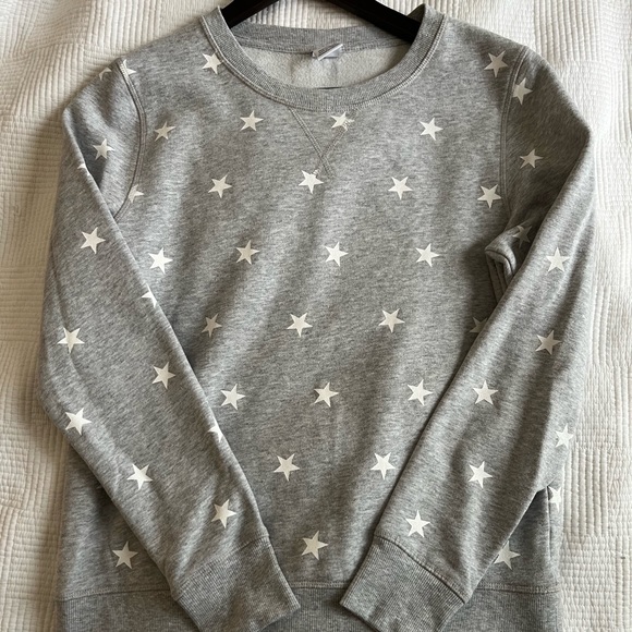 Women’s Amazon Essential Crewneck - Picture 2 of 2